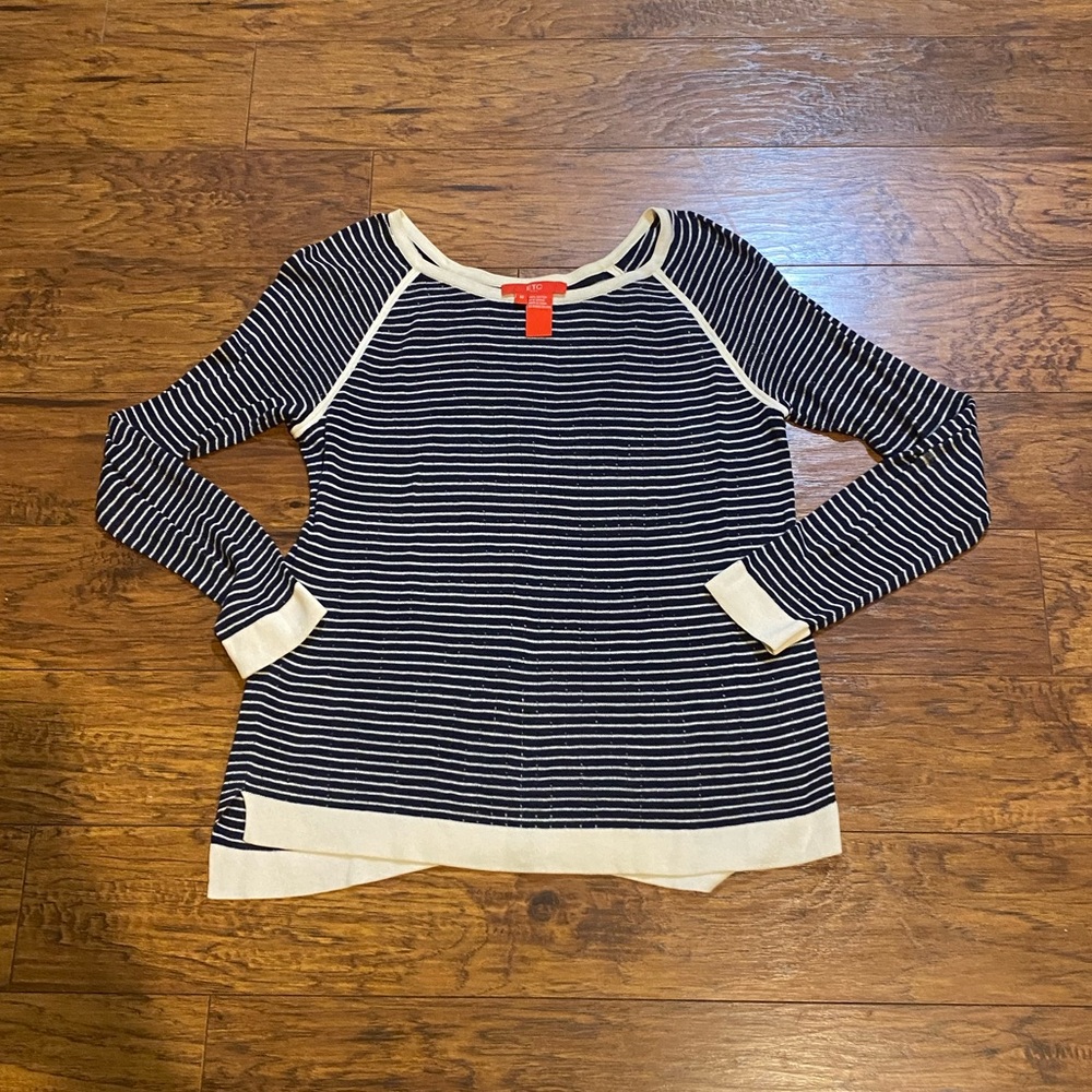 ETC navy and white light weight sweater